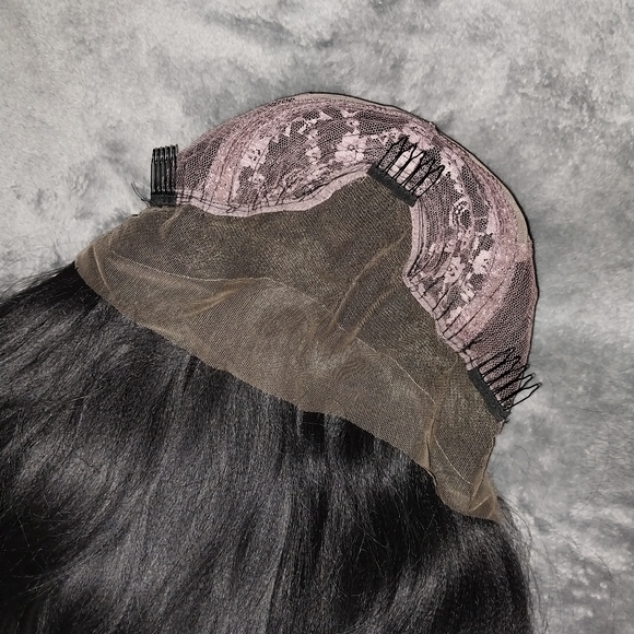 22" Long Straight Wig Color 1 - Picture 6 of 7